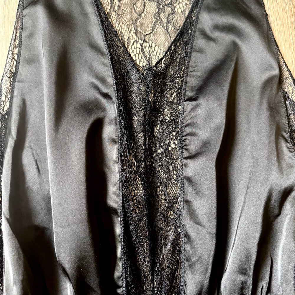 NWT XENIA BOUTIQUE Sexy Black Lace Romper Women's Extra Small - Picture 5 of 16
